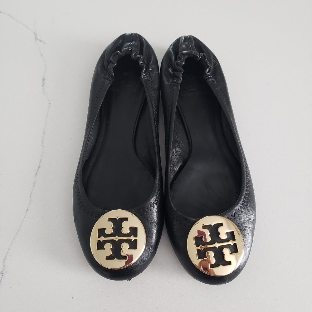 Tory Burch Reva Ballet Flat. Black Leather,  Gold Logo.